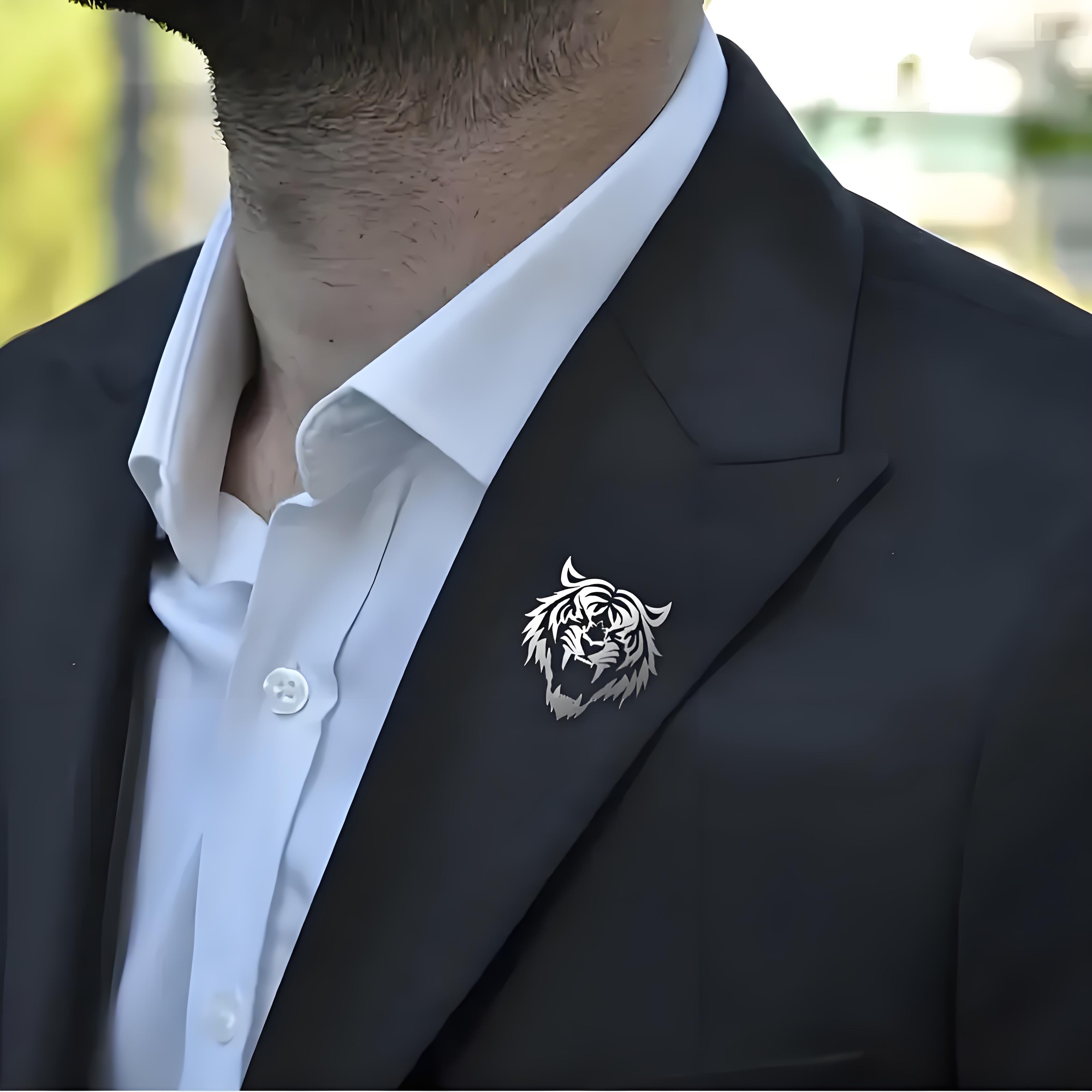 Men Accessories To Wear - Men's Stainless Steel Tiger Head Lapel