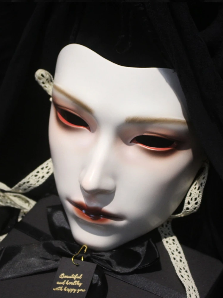 Mask Retro Hand Drawing Fashio - đánh giá và giá Men Accessories Drawing