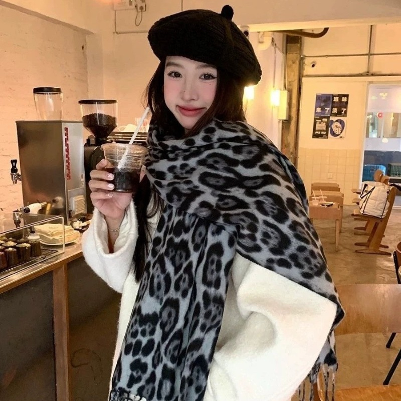 2025 New Retro Silk Leopard Pa - đánh giá và giá Men Accessories To Wear