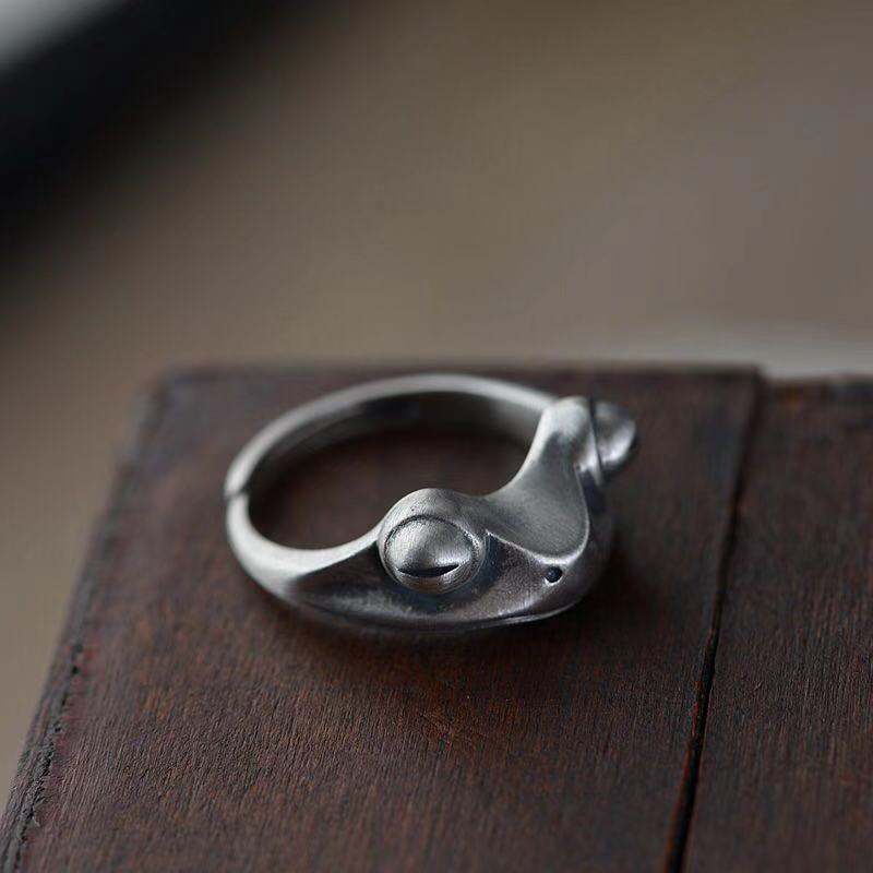Retro Distressed Frog Ring For - đánh giá và giá Men Accessories Drawing